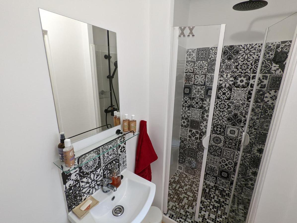 Apartman Braxatoris บันสกา ชีอาว์นีซา ภายนอก รูปภาพ